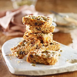 Muesli slice