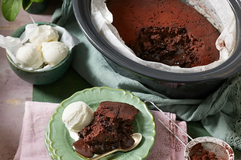 Gooey Chocolate Slow Cooker Dump Cake Recipe | New Idea