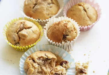 Banana & sultana muffins