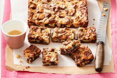 No Bowl Snickers Slice