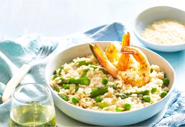 Garlic prawns & asparagus risotto