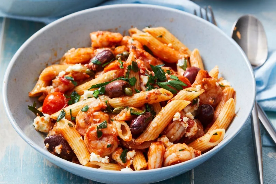 No-Fuss Greek Prawn and Feta Pasta Recipe | New Idea
