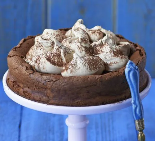 Espresso, Chocolate & Chilli Cake With Coffee Cream Icing Recipe | New Idea