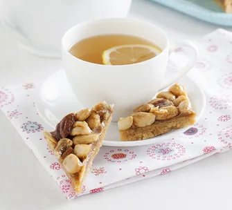 Honey & nut slice