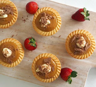 No-bake banoffee tarts