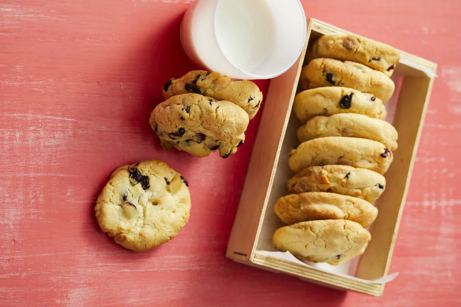 Chunky Macadamia, Cranberry and White Choc Cookies Recipe | New Idea