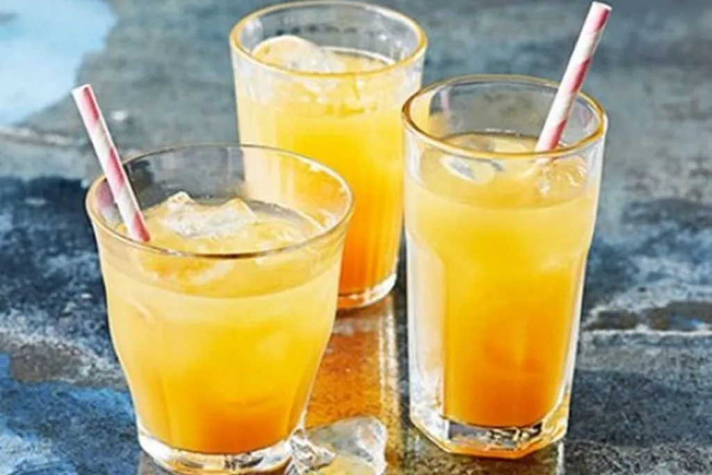 pineapple-vanilla-iced-tea