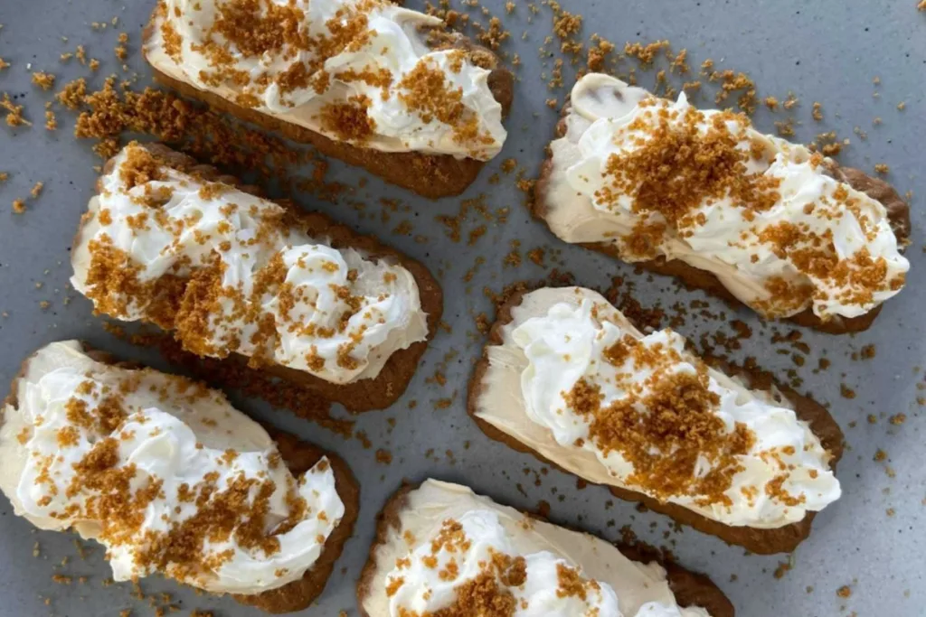 mini biscoff cheesecake