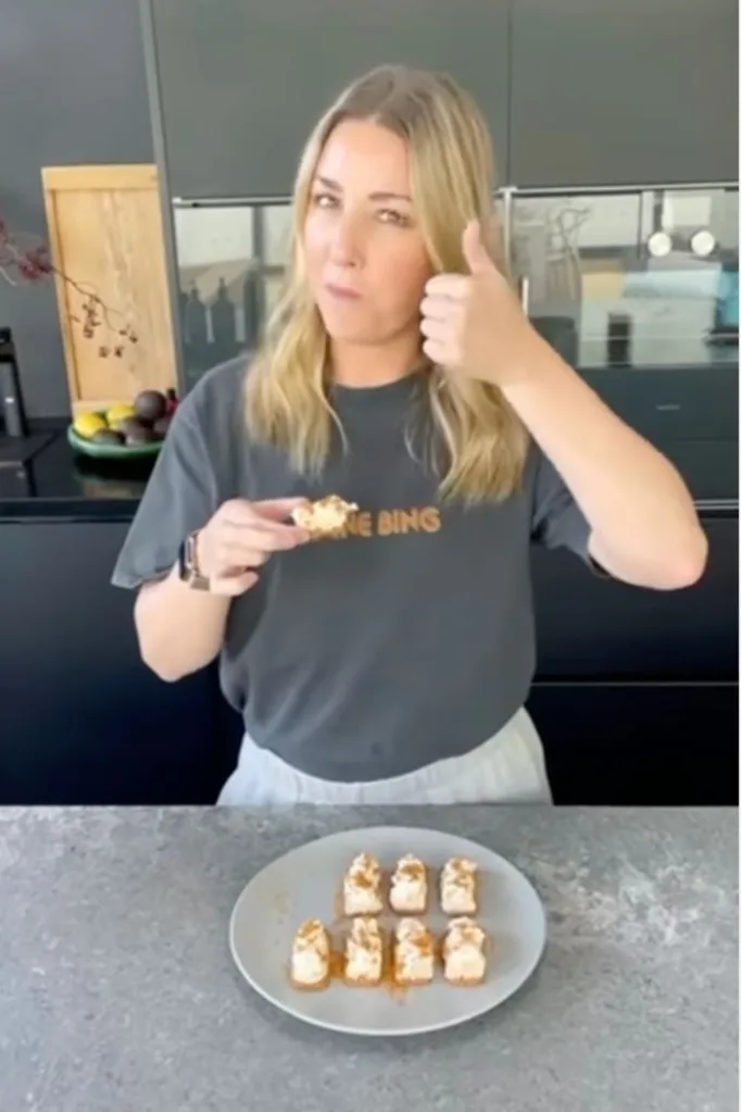 jules sebastian mini biscoff cheesecake