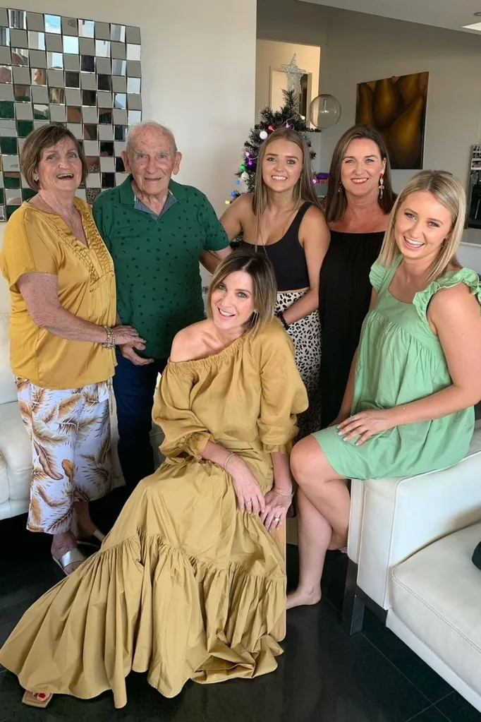kylie gillies family