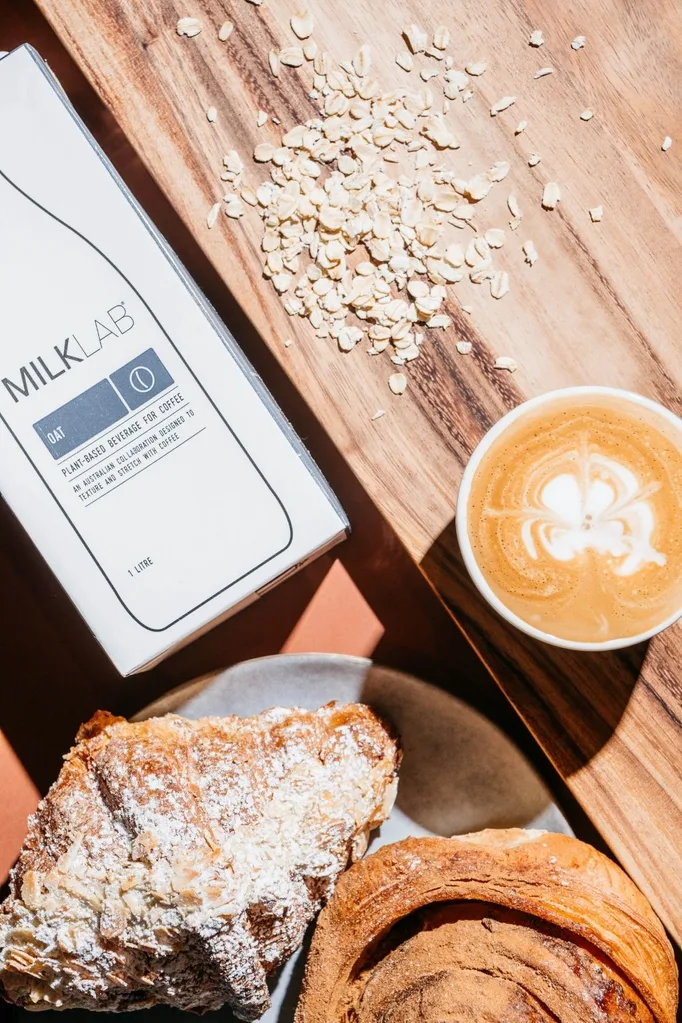milklab oat milk coffee