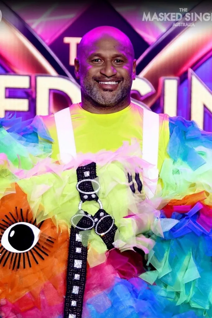 masked-singer-pinata