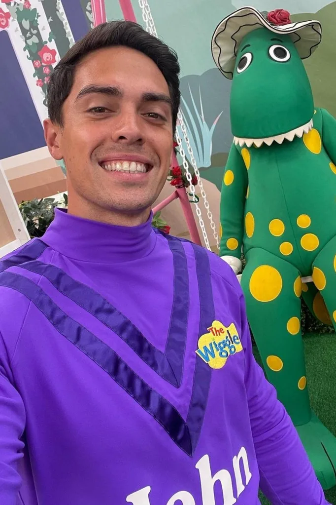 john pearce the wiggles