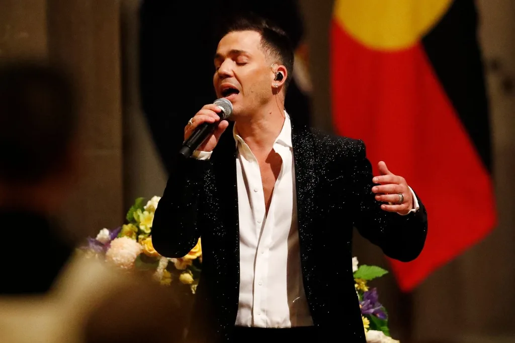 anthony-callea-bert-newton-state-funeral