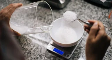 How many grams in a tablespoon? Here’s the easiest way to convert them