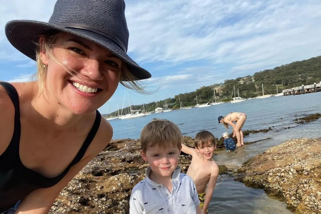 sarah harris sons
