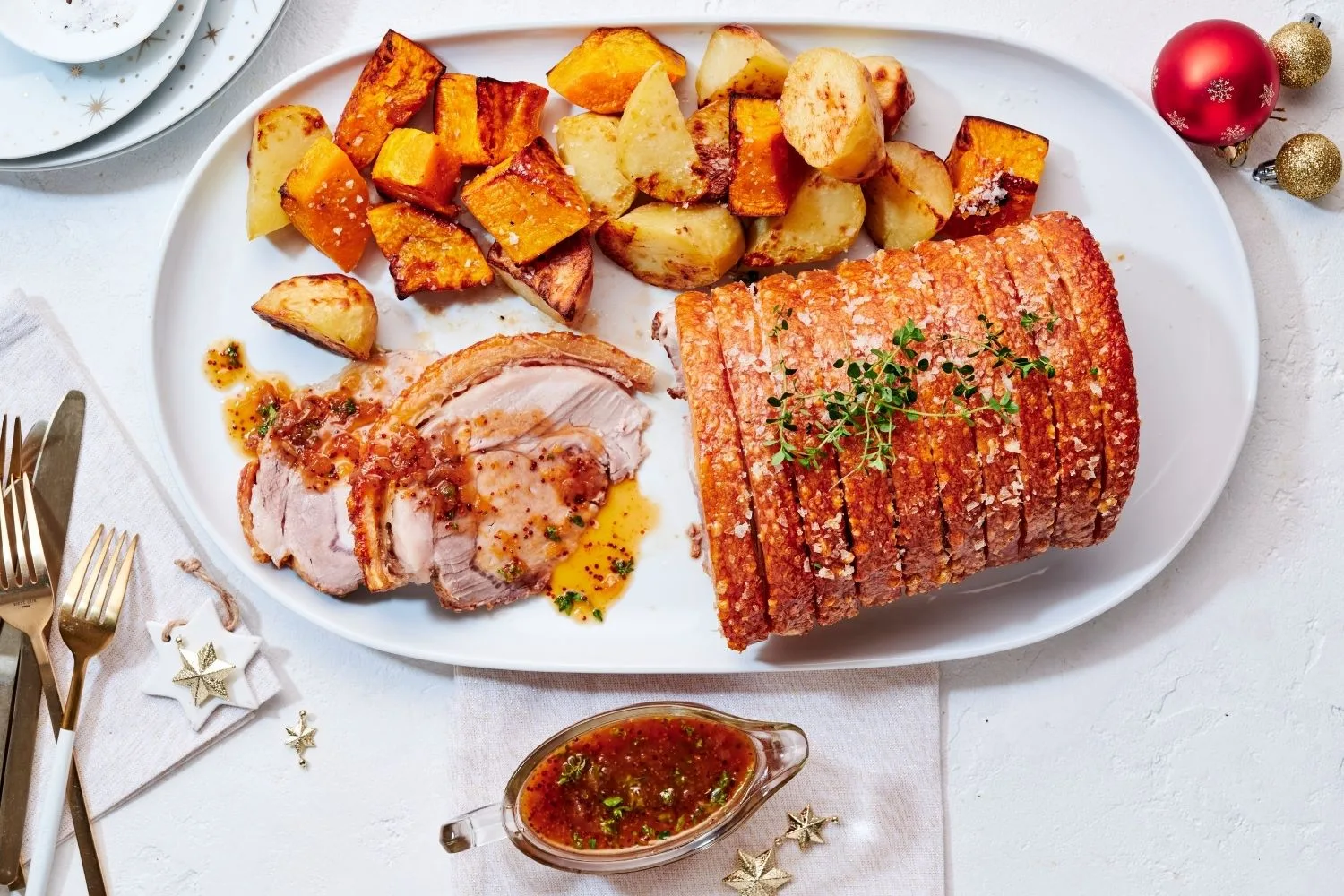 crackling-pork-roast-apricot-sauce