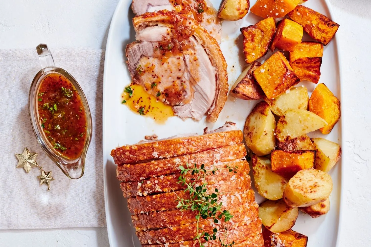 crackling-pork-roast-apricot-sauce