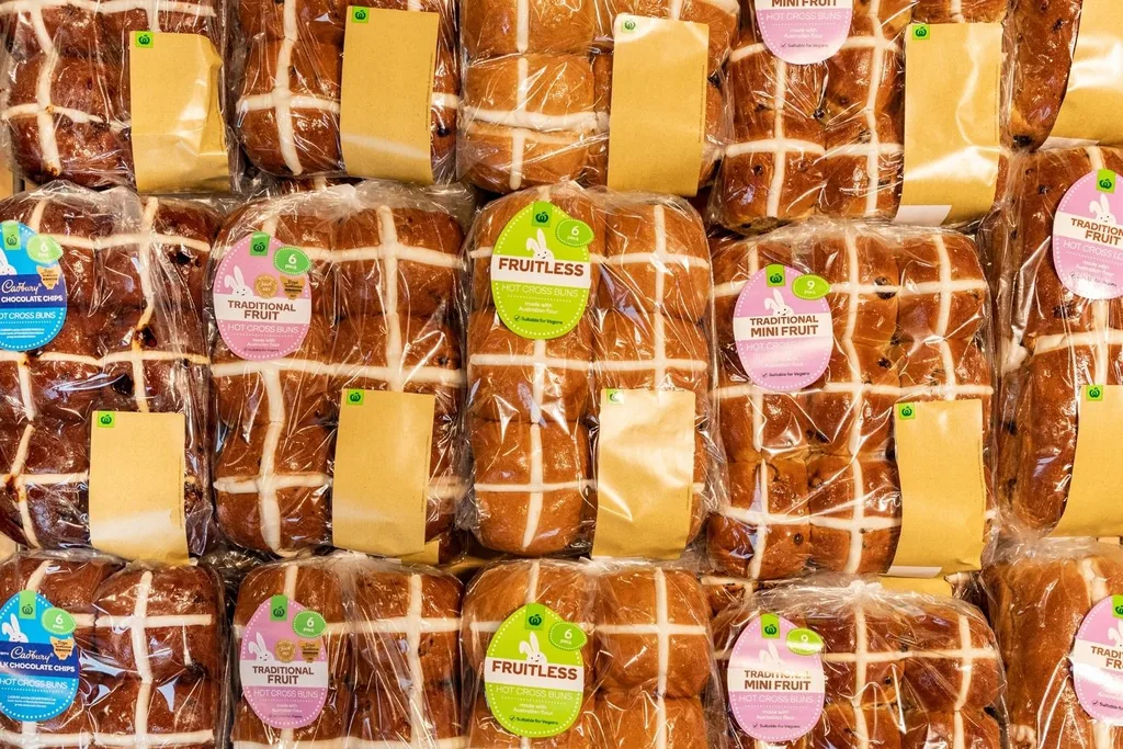 caramilk hot cross buns