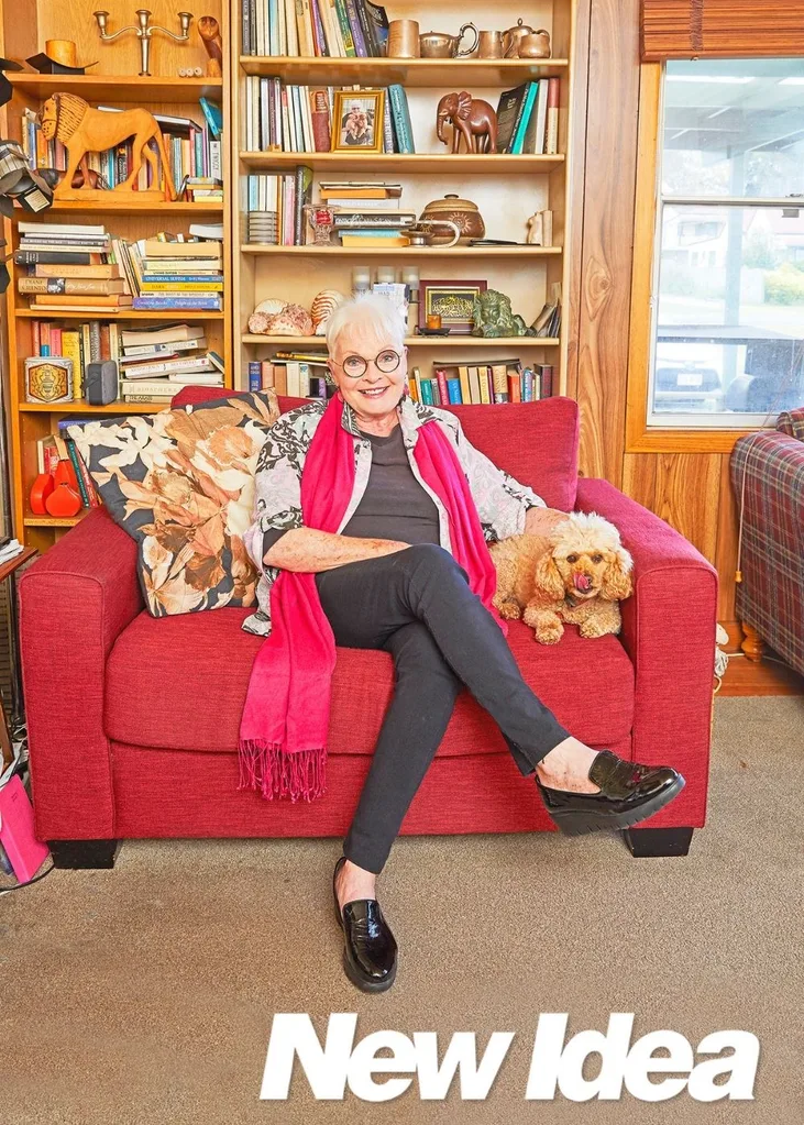 Rowena Wallace