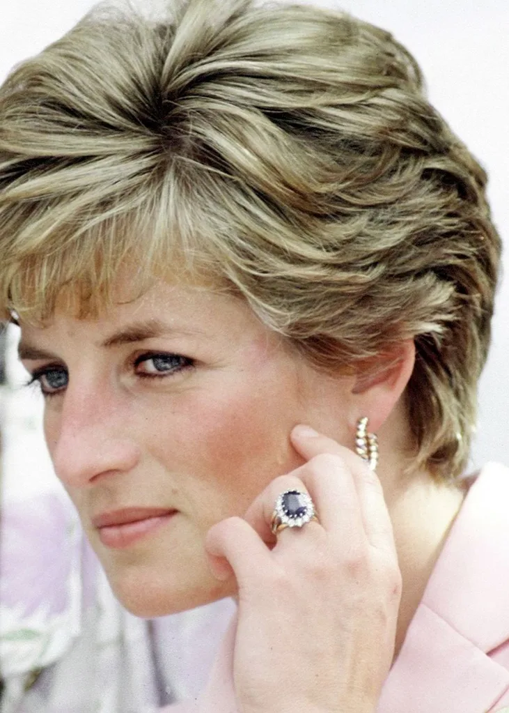 princess-diana-engagement-ring