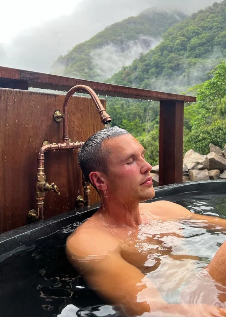 harley-bonner-tap-bath