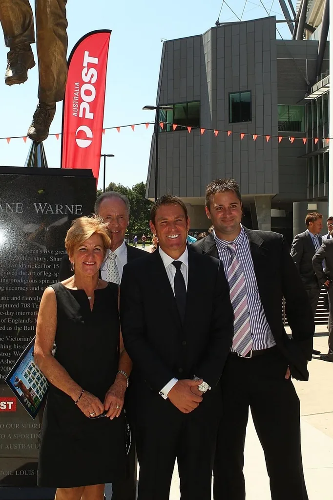 shane warne family