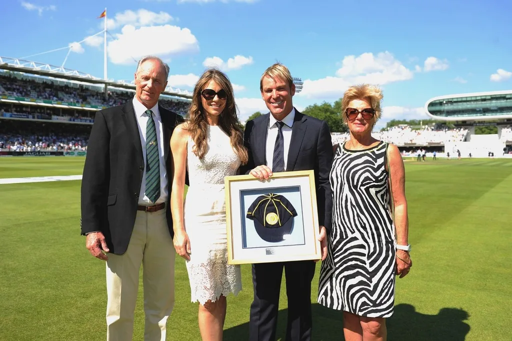 shane-warne-parents-liz-hurley