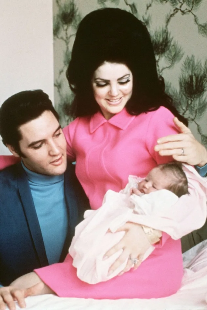 elvis-priscilla-presley-lisa-baby