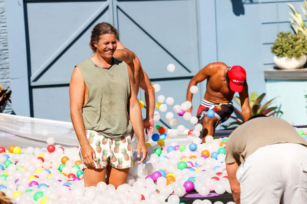 big-brother-dave-graham-ball-pit