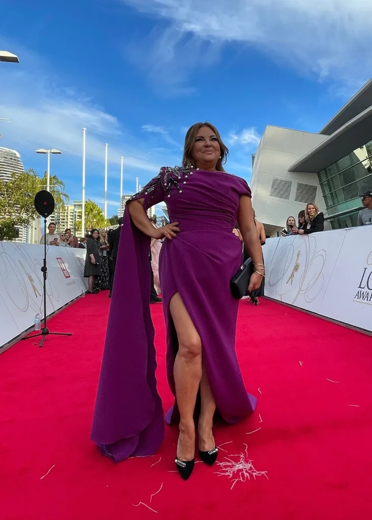 rebekah-elmaloglou-logies-red-carpet