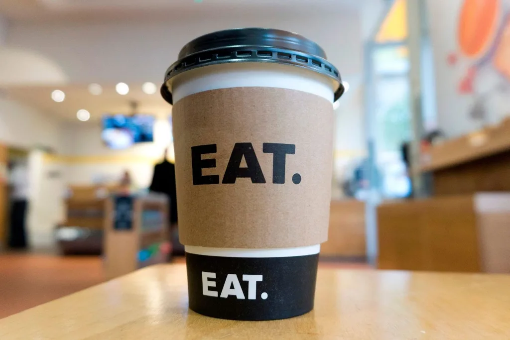 plastic-coffee-cups-banned-australia