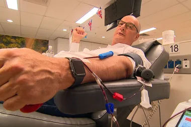 Kochie donates blood for first time in 30 years