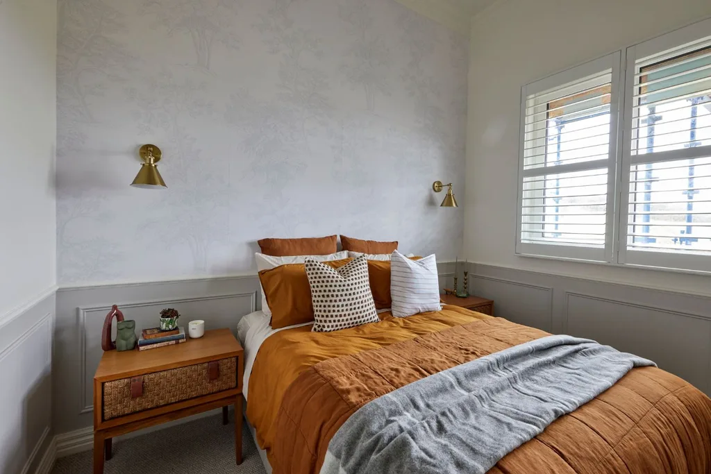 Sarah-Jane and Tom's guest bedroom