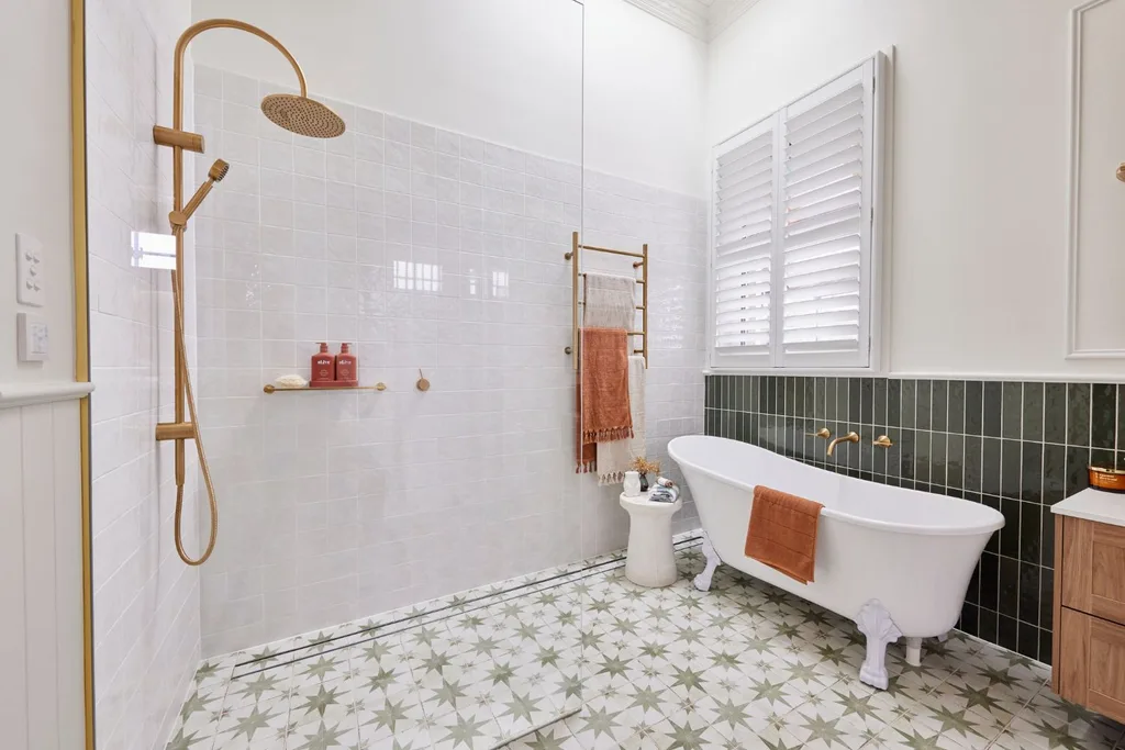 Tom and Sarah-Jane ensuite