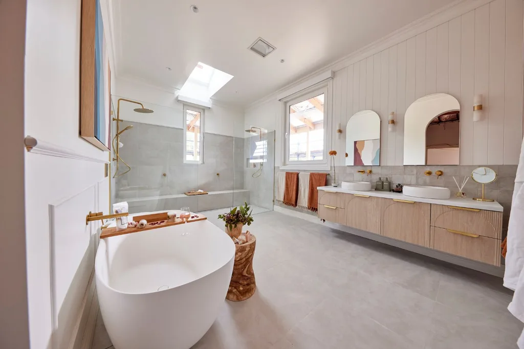Dylan and Jenny ensuite