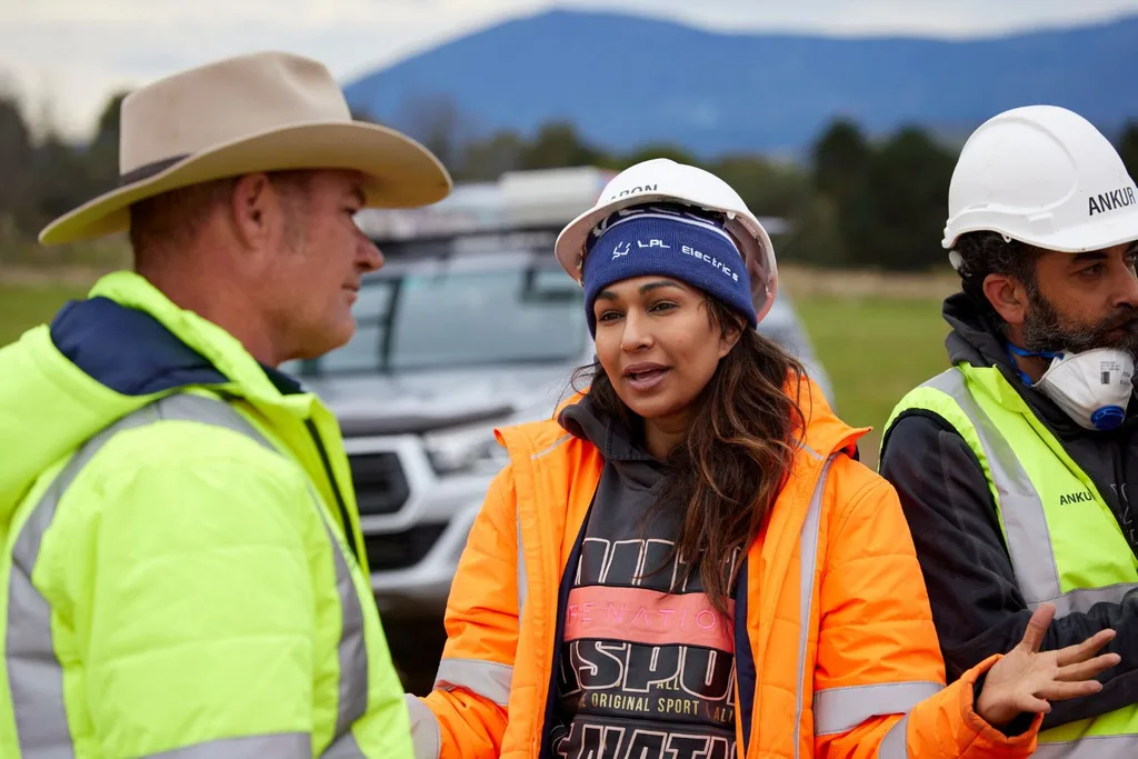 Sharon talking to the site manager