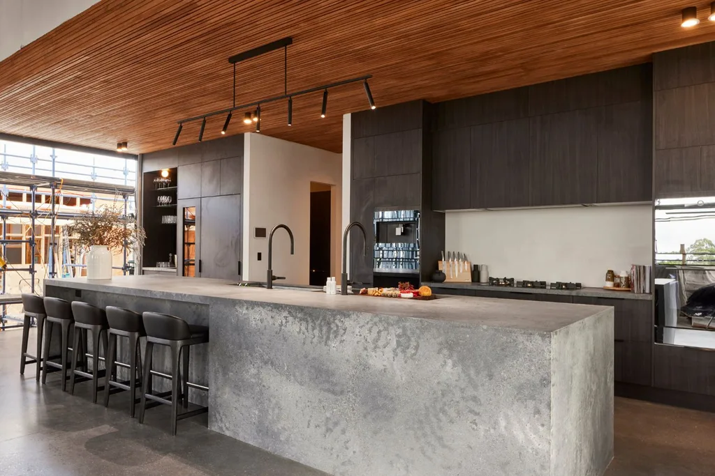 Oz and Omar kitchen