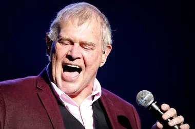John Farnham is officially cancer free: “I’m the luckiest man I know”