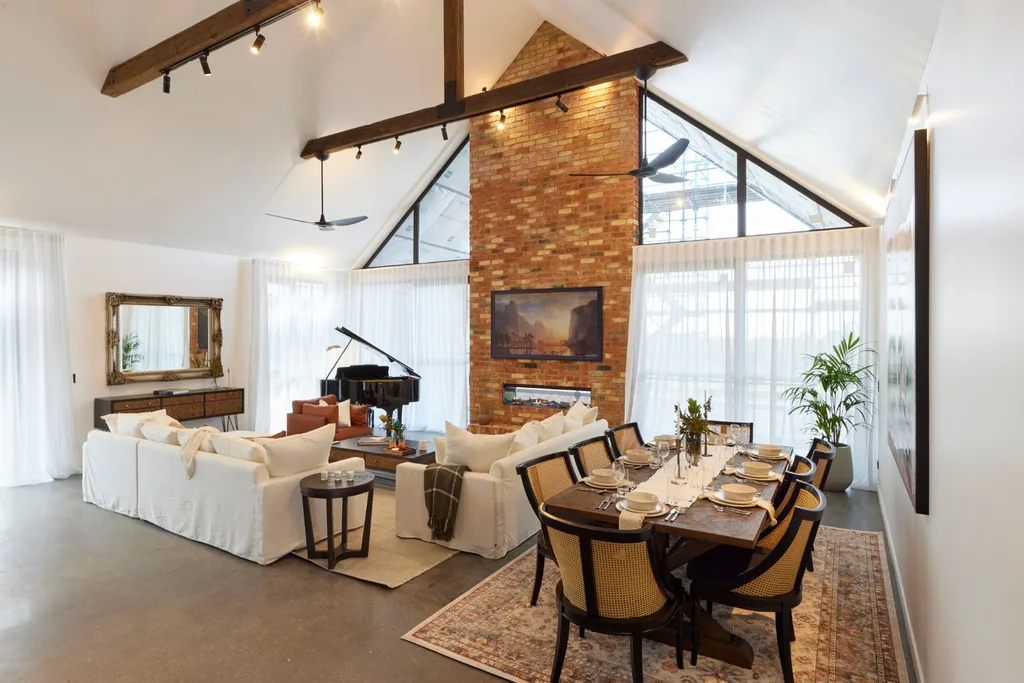 Oz and Omar living space