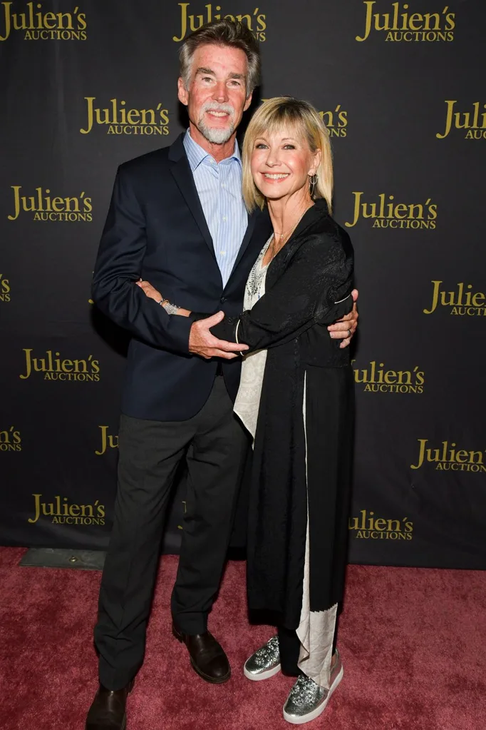 olivia-newton-john-john-easterling