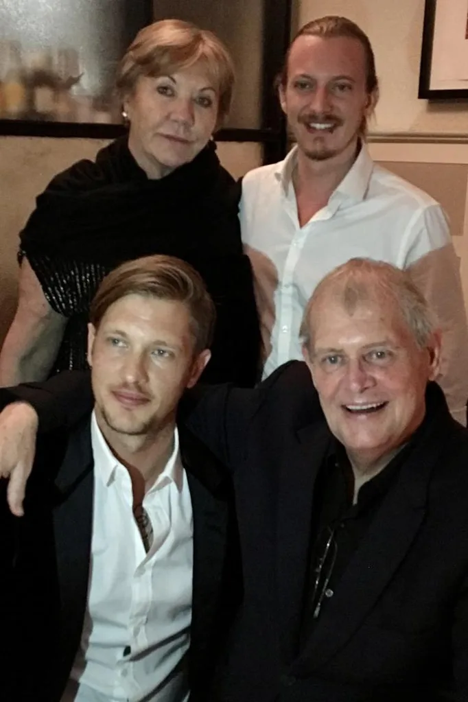 john farnham family