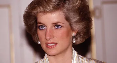 How to nail Princess Diana’s blue eyeliner look