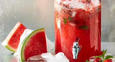 Get that Summer taste with this watermelon cooler mocktail recipe