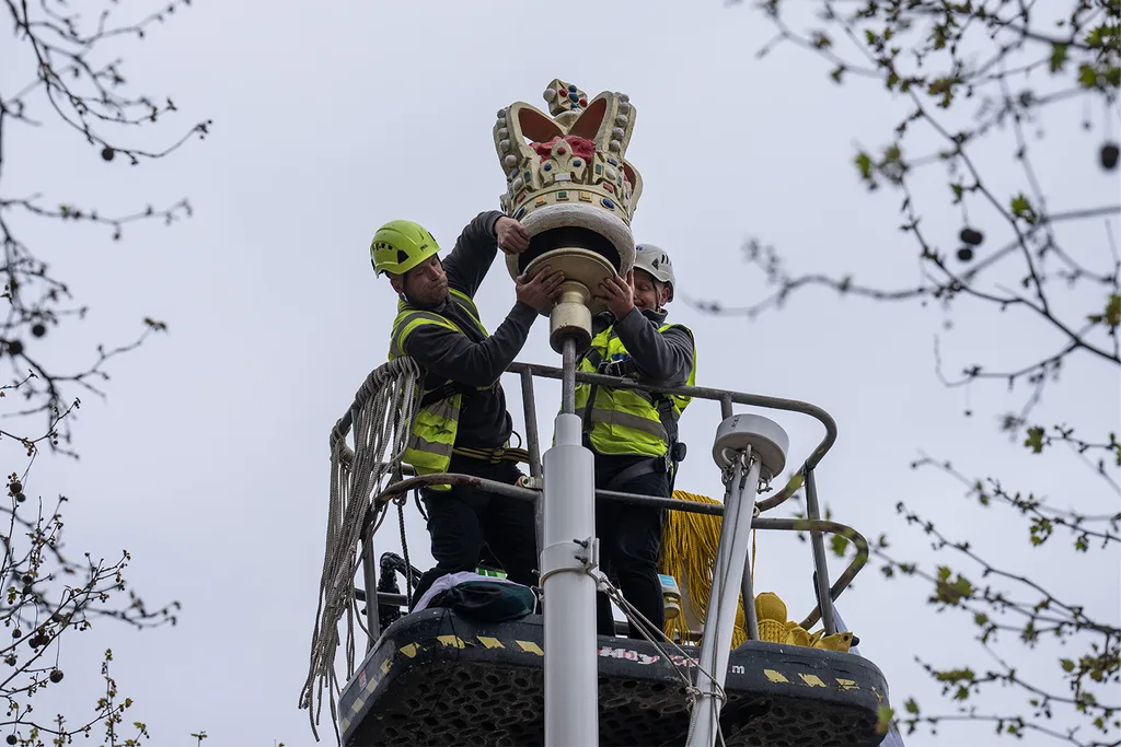 crown