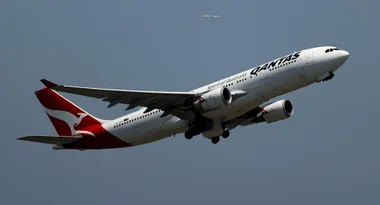Qantas launch $99 domestic flight sale