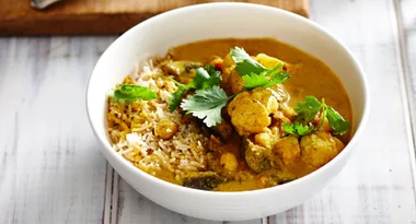 Cauliflower, eggplant & chickpea curry
