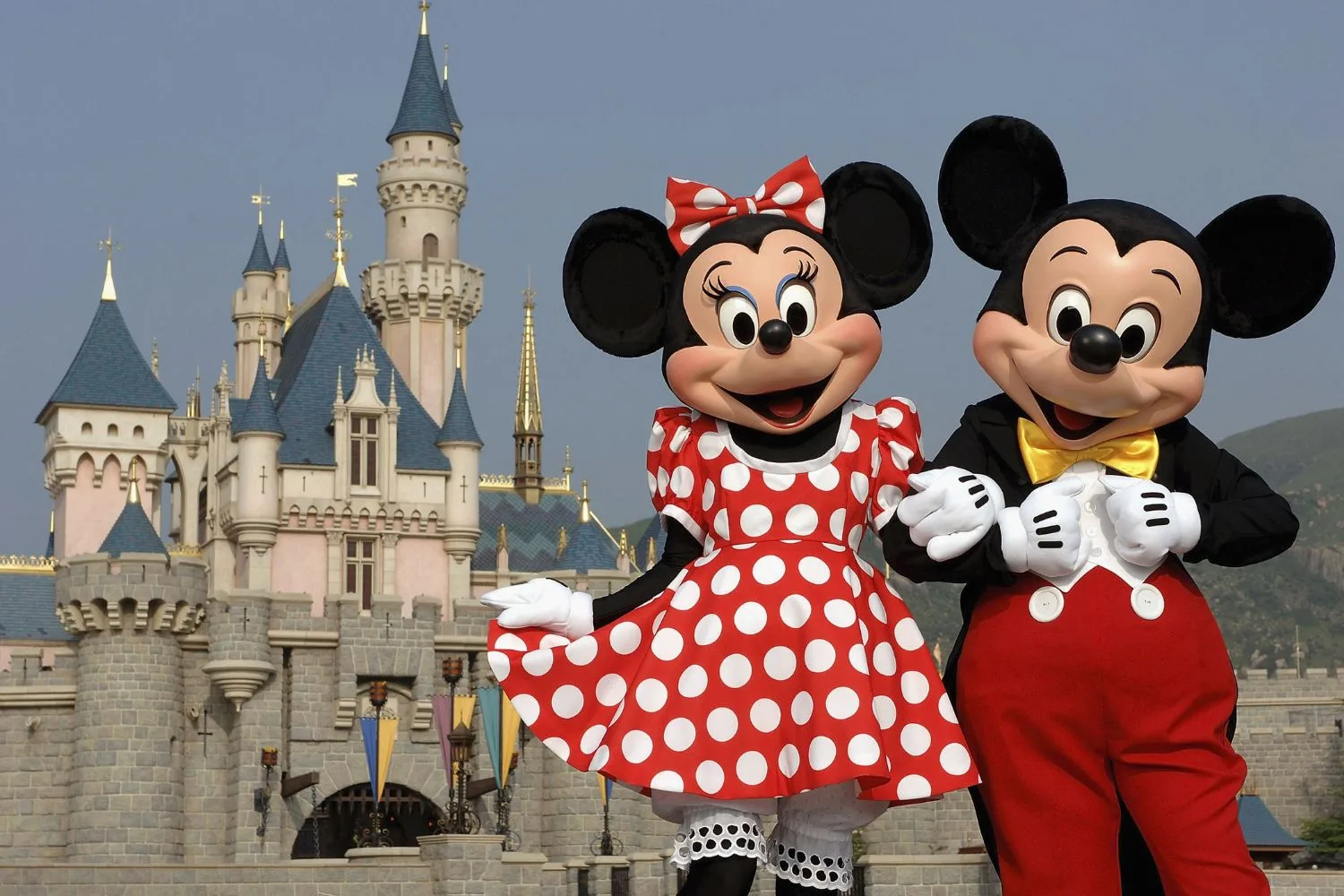 disneyland mickey mouse minnie mouse