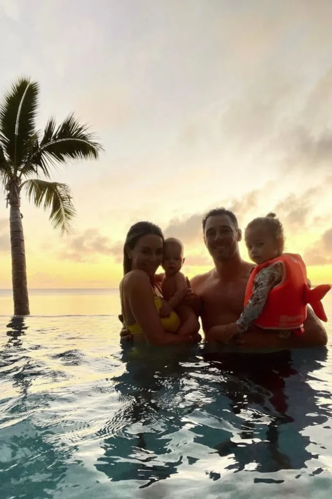 jen-hawkins-family