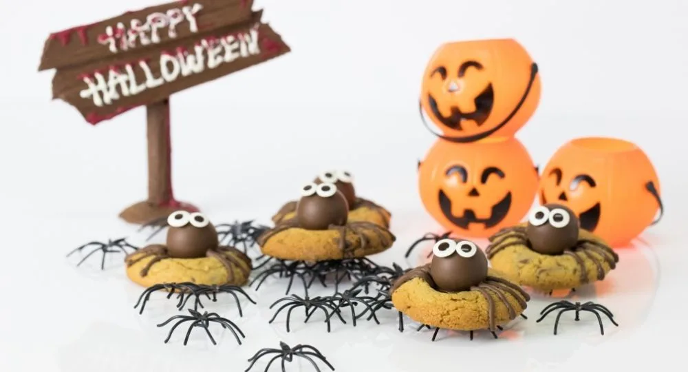 Halloween Recipe: Spider Peanut Butter Cookies Recipe | New Idea